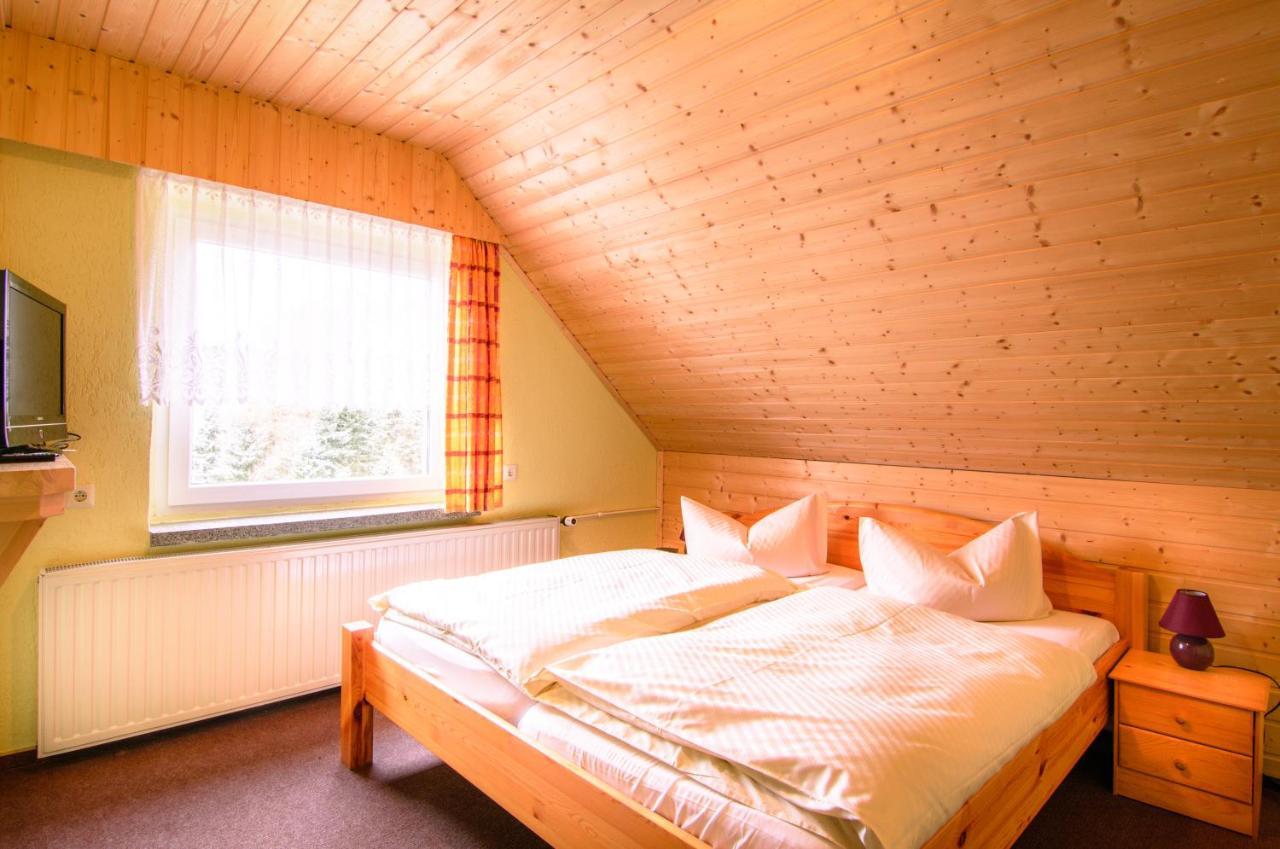 Ferienhotel Goldhuebel Neuhausen  Eksteriør bilde