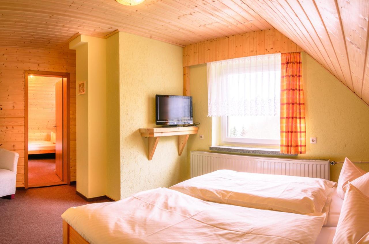 Ferienhotel Goldhuebel Neuhausen  Eksteriør bilde